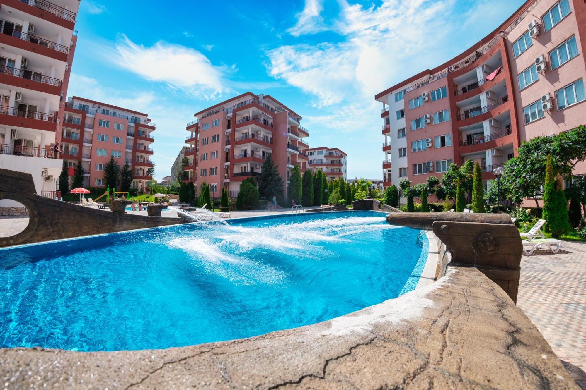 Privilege Fort Beach Apartments Sveti Vlas Εξωτερικό φωτογραφία