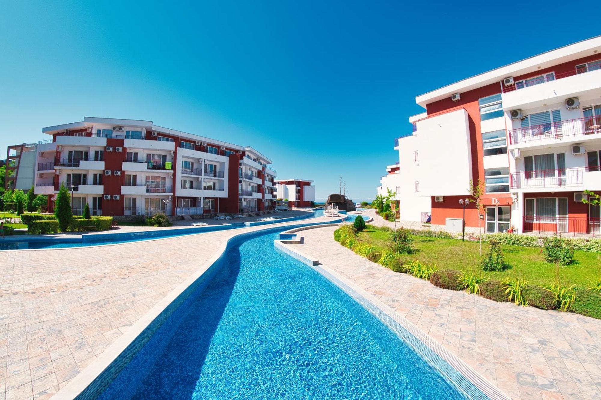 Privilege Fort Beach Apartments Sveti Vlas Εξωτερικό φωτογραφία