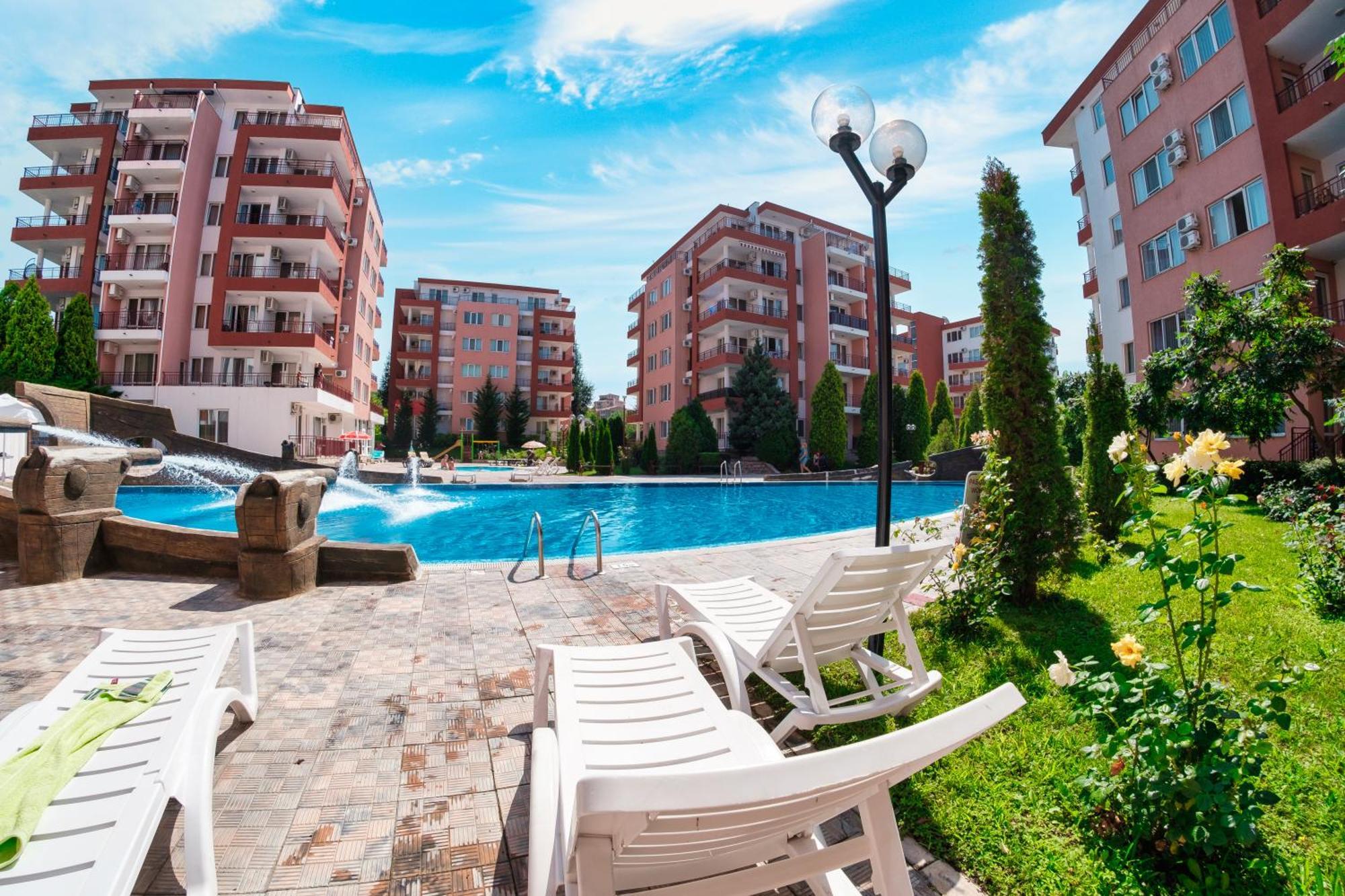 Privilege Fort Beach Apartments Sveti Vlas Εξωτερικό φωτογραφία
