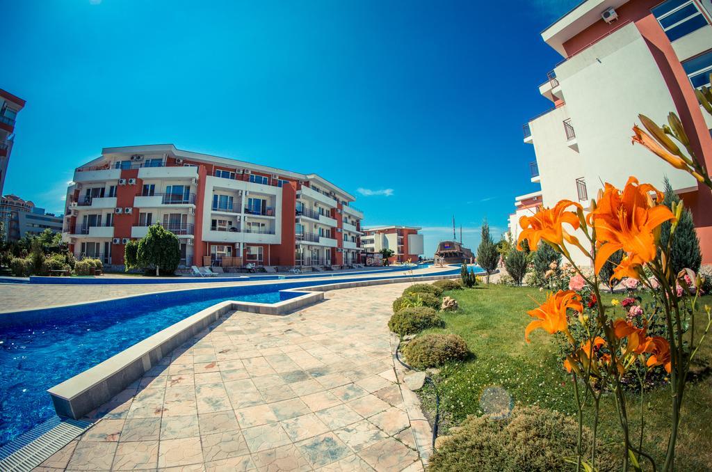 Privilege Fort Beach Apartments Sveti Vlas Εξωτερικό φωτογραφία