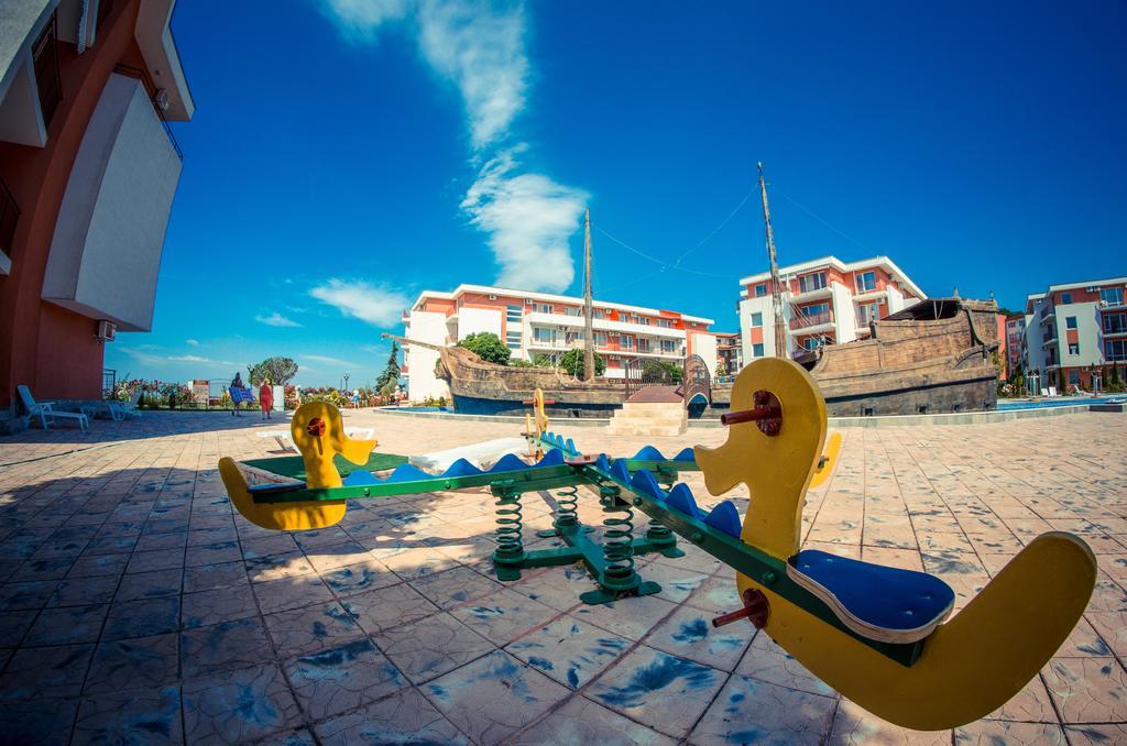 Privilege Fort Beach Apartments Sveti Vlas Εξωτερικό φωτογραφία