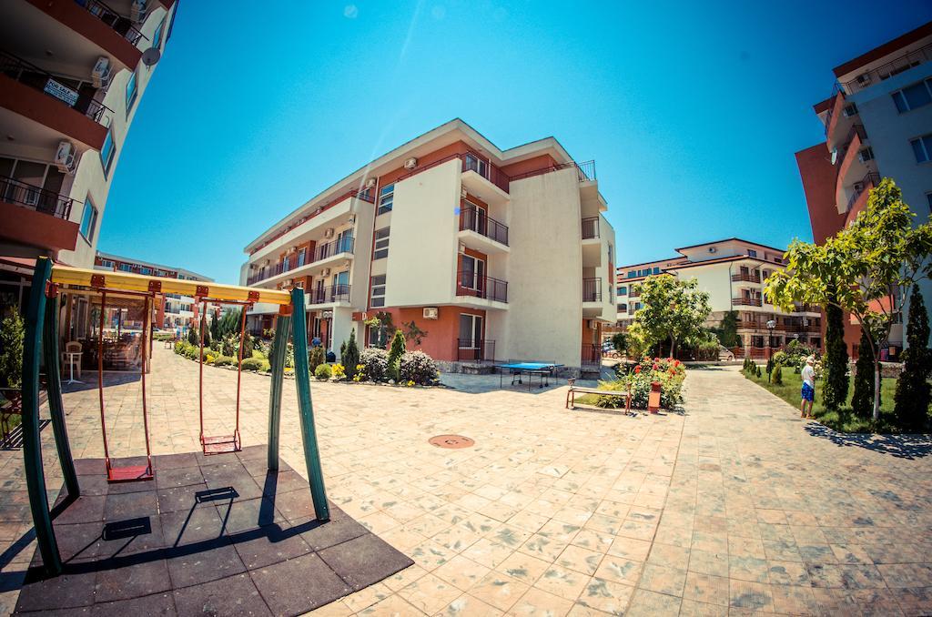 Privilege Fort Beach Apartments Sveti Vlas Εξωτερικό φωτογραφία