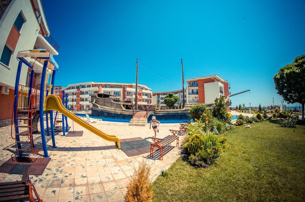 Privilege Fort Beach Apartments Sveti Vlas Εξωτερικό φωτογραφία